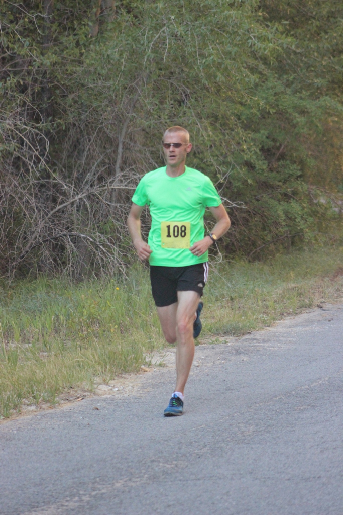 Runner on the course - 2013 Tower Rock Run