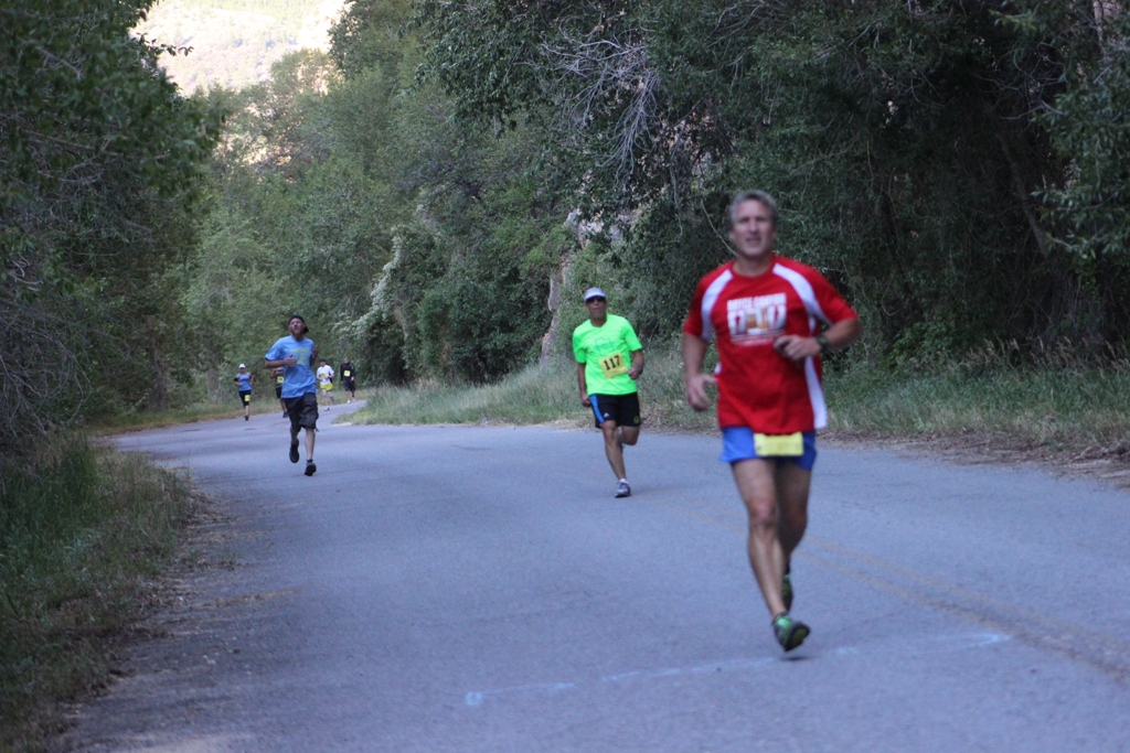 Photo of 10K Runners on the Course for the 2013 Tower Rock Run