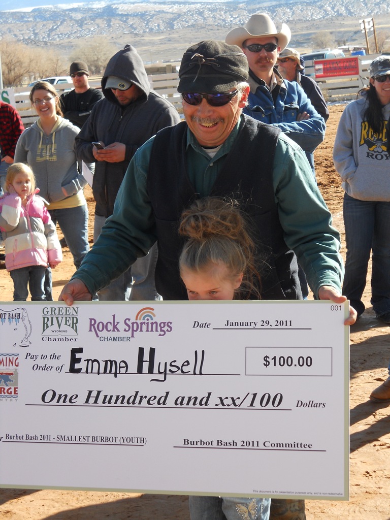 Photo of the winner of the Youth Smallest Burbot prize